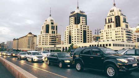 Автомобильная пробка в Казахстане